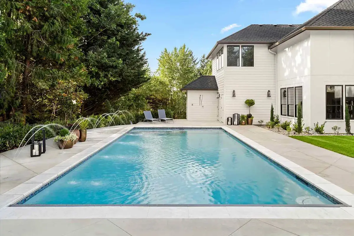 Top Pool Builders in Fort Worth, TX – Your Guide to Creating the Perfect Backyard Oasis